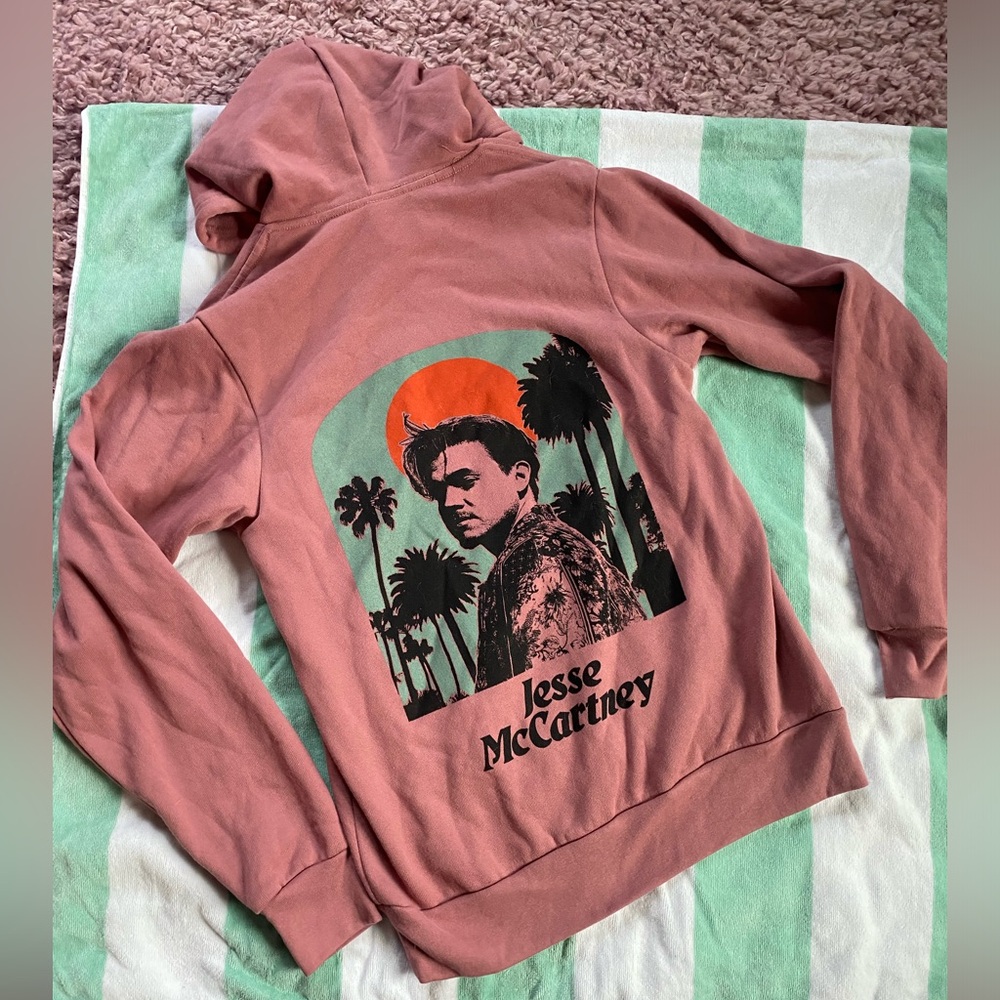 NWOT SZ SMALL JESSE MCCARTNEY HOODIE